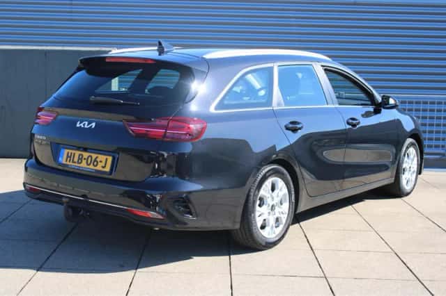 Kia Ceed (2025) thumbnail 5