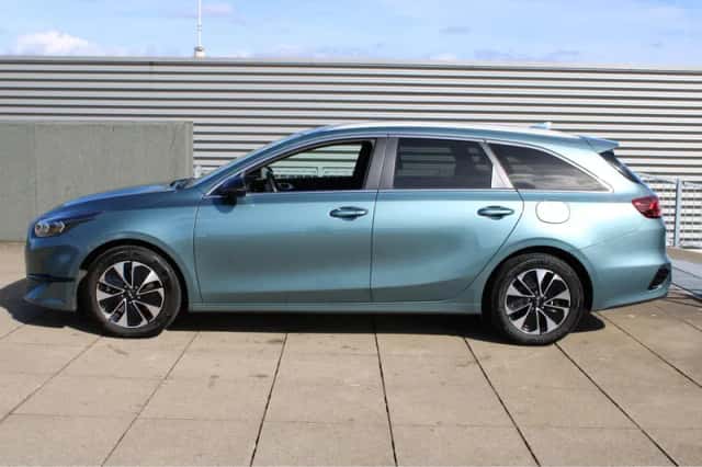 Kia Ceed (2025) thumbnail 4