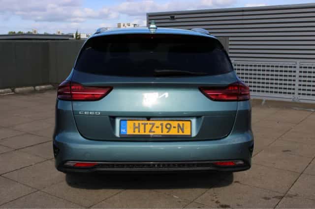 Kia Ceed (2025) thumbnail 6
