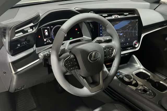 Lexus RZ (2025) thumbnail 6