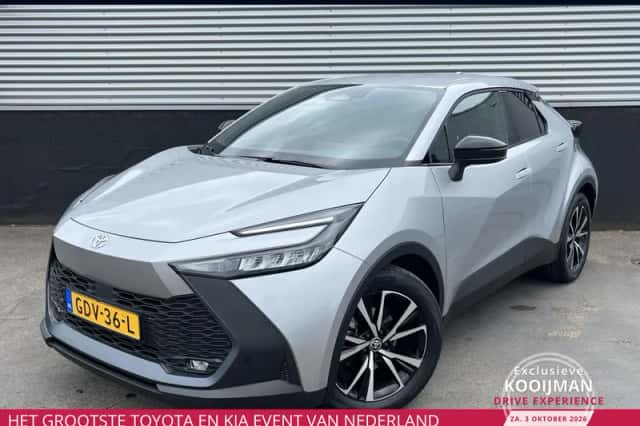Toyota C-HR (2024) thumbnail 1