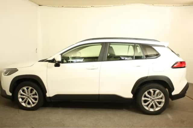 Toyota Corolla Cross (2024) thumbnail 3