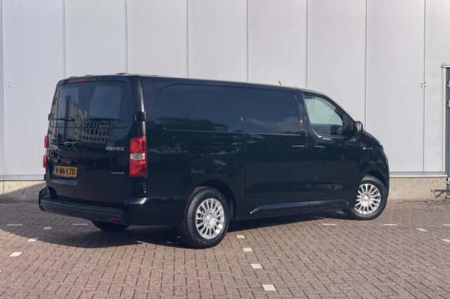 Toyota Proace (2025) thumbnail 2