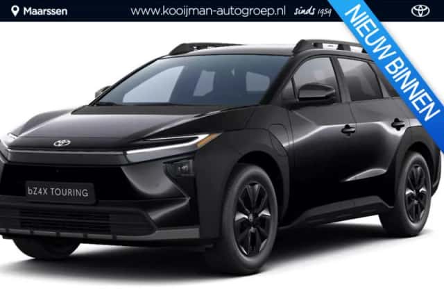 Toyota bZ4X (2026) thumbnail 1