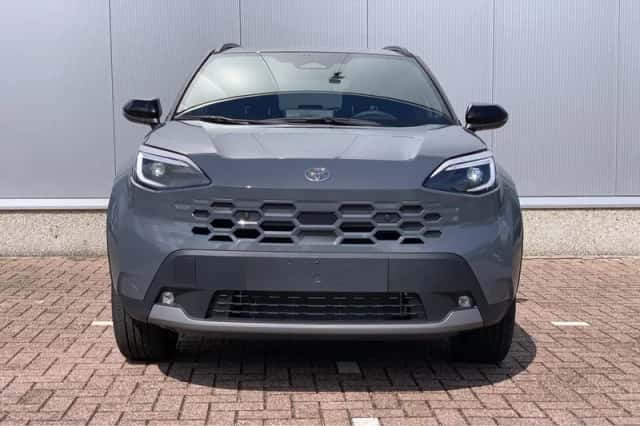 Toyota Yaris Cross (2026) thumbnail 3
