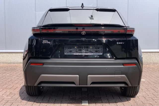 Toyota C-HR+ (2026) thumbnail 5