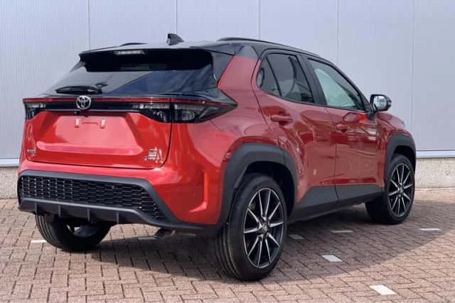 Toyota Yaris Cross (2026) thumbnail 2