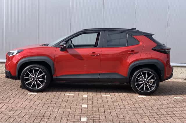 Toyota Yaris Cross (2026) thumbnail 4