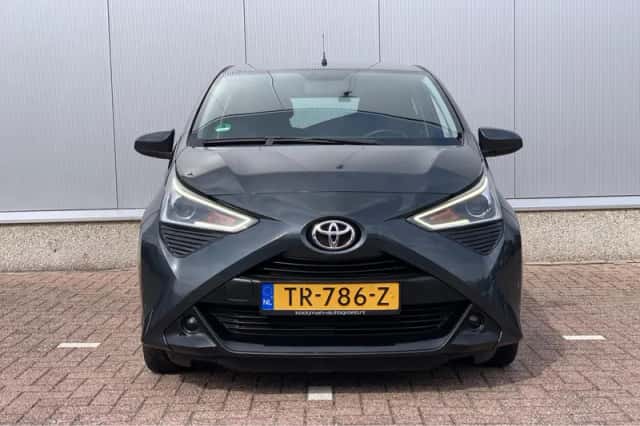 Toyota Aygo (2018) thumbnail 3