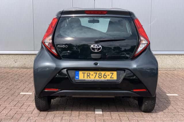 Toyota Aygo (2018) thumbnail 5