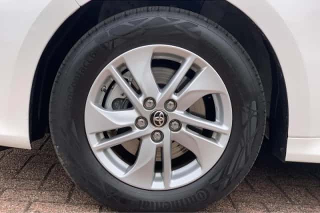 Toyota Yaris (2025) thumbnail 6