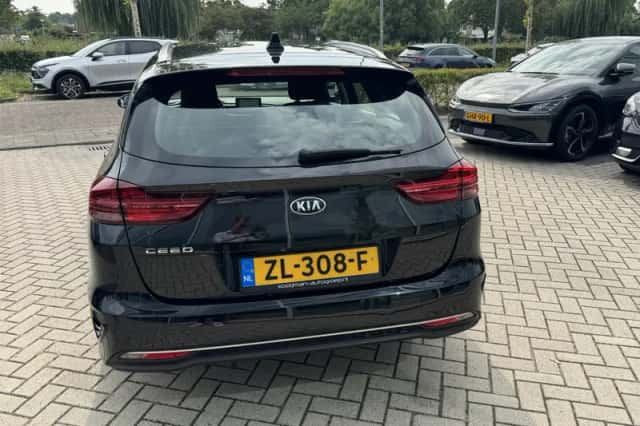 Kia Ceed (2019) thumbnail 6