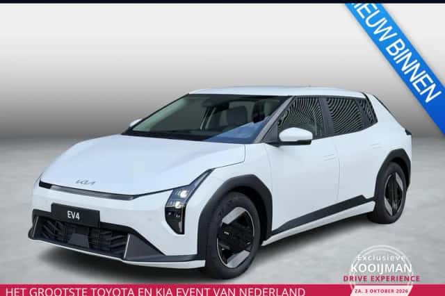 Kia EV4 (2026) thumbnail 1