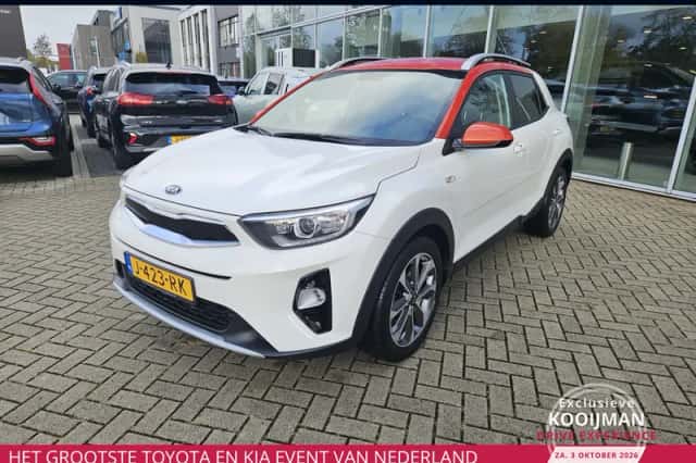 Kia Stonic (2020) thumbnail 1