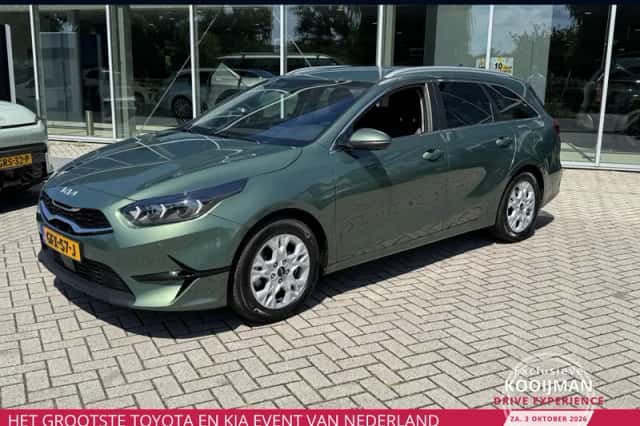 Kia Ceed (2024) thumbnail 1