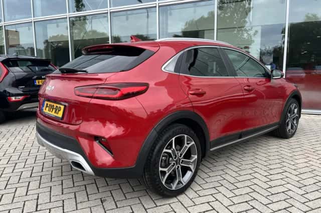 Kia XCeed (2022) thumbnail 4