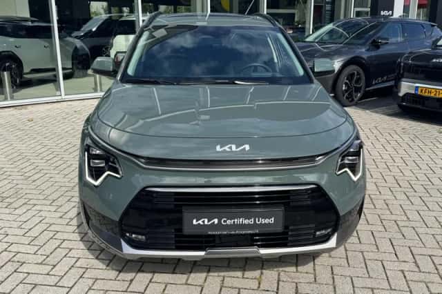 Kia Niro (2025) thumbnail 2