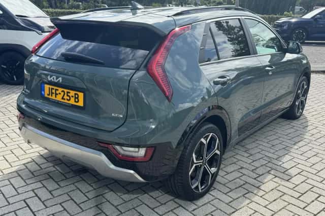 Kia Niro (2025) thumbnail 6