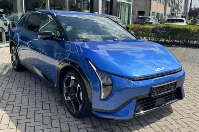 Kia EV4 (2026) thumbnail 5