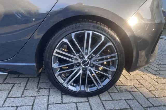 Kia Ceed (2025) thumbnail 6