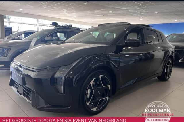 Kia EV4 (2026) thumbnail 1