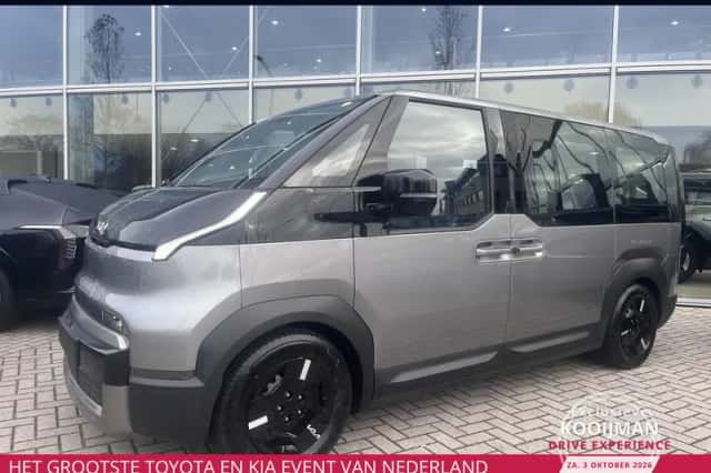 Kia PV5 (2026) thumbnail 1