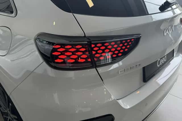 Kia Ceed (2026) thumbnail 3