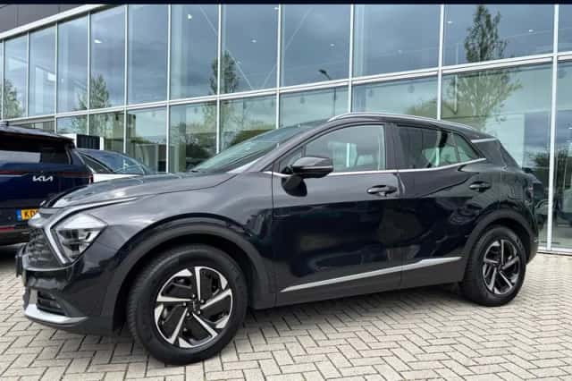 Kia Sportage (2022) thumbnail 1