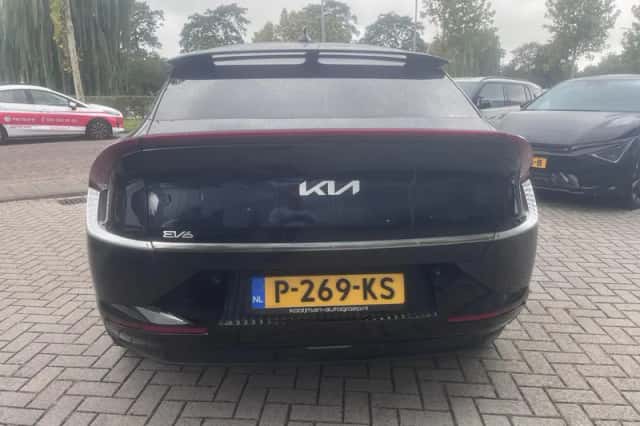 Kia EV6 (2022) thumbnail 6