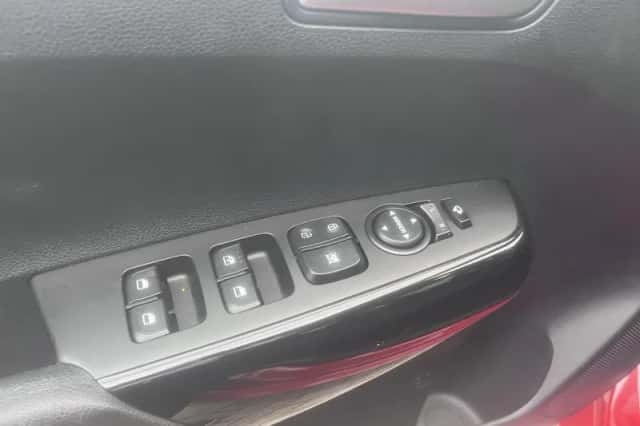 Kia Picanto (2018) thumbnail 6
