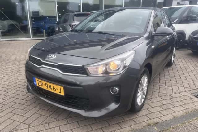 Kia Rio (2019) thumbnail 2