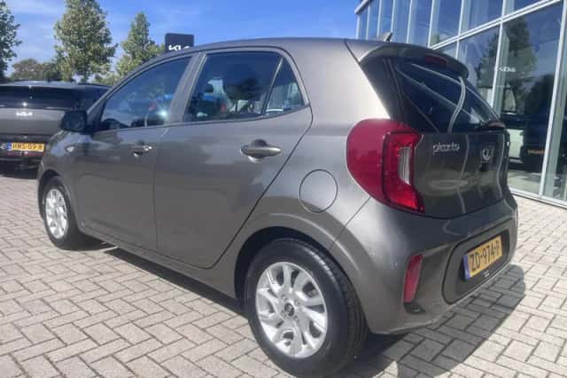 Kia Picanto (2019) thumbnail 2