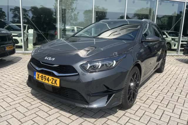 Kia Ceed (2024) thumbnail 4