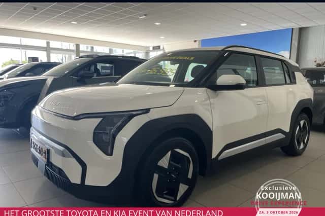 Kia EV3 (2025) thumbnail 1
