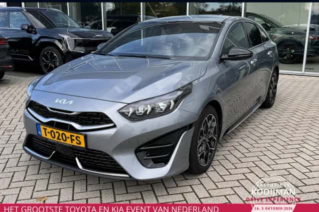 Kia ProCeed (2023) thumbnail 1