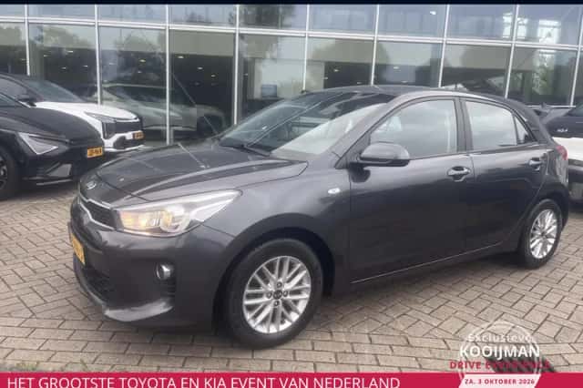 Kia Rio (2019) thumbnail 1
