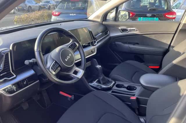 Kia Sportage (2024) thumbnail 6
