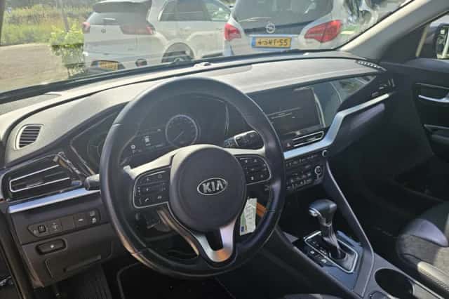Kia Niro (2021) thumbnail 6