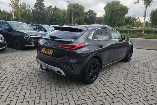 Kia XCeed (2022) thumbnail 4