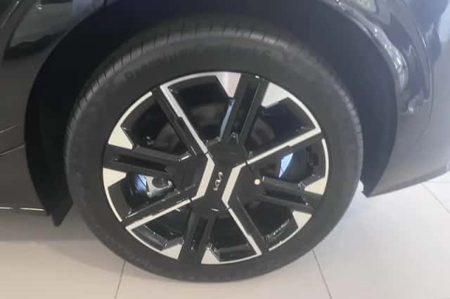Kia EV6 (2026) thumbnail 5