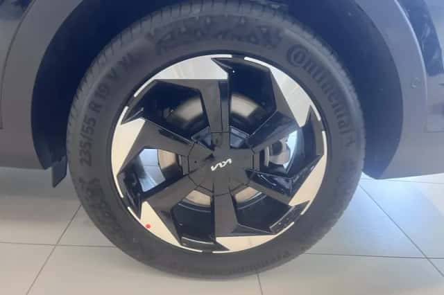 Kia Sorento (2026) thumbnail 3