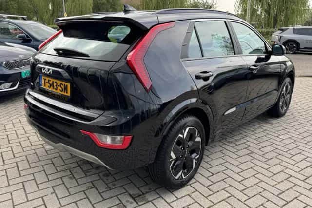 Kia Niro EV (2023) thumbnail 5