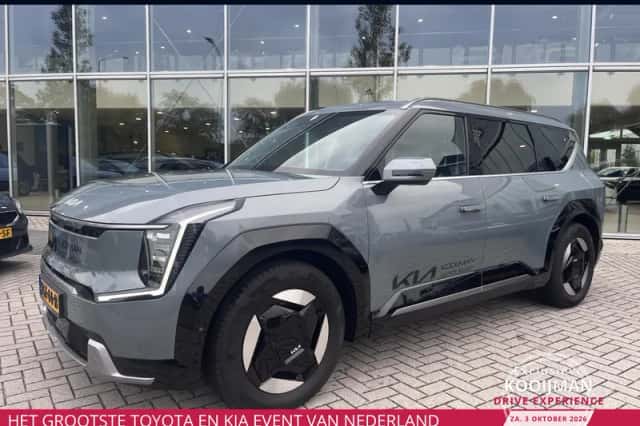 Kia EV9 (2025) thumbnail 1