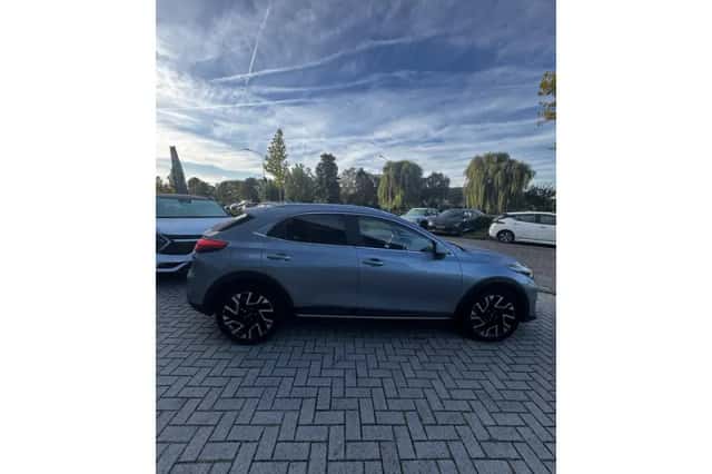 Kia XCeed (2023) thumbnail 6