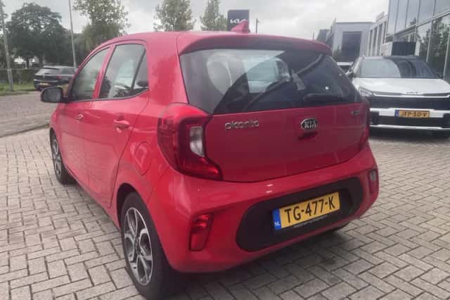 Kia Picanto (2018) thumbnail 4