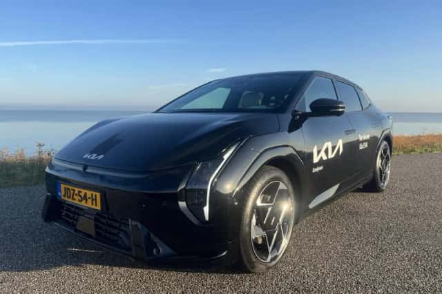 Kia EV4 (2025) thumbnail 4