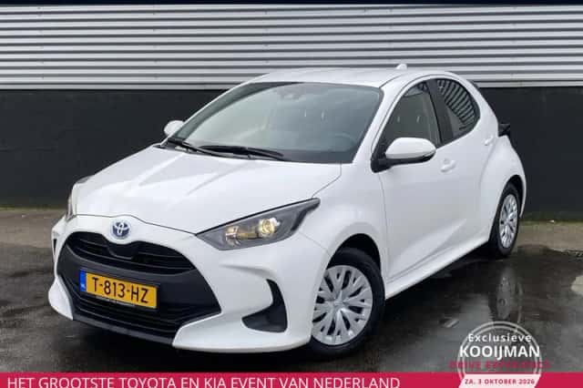 Toyota Yaris (2023) thumbnail 1