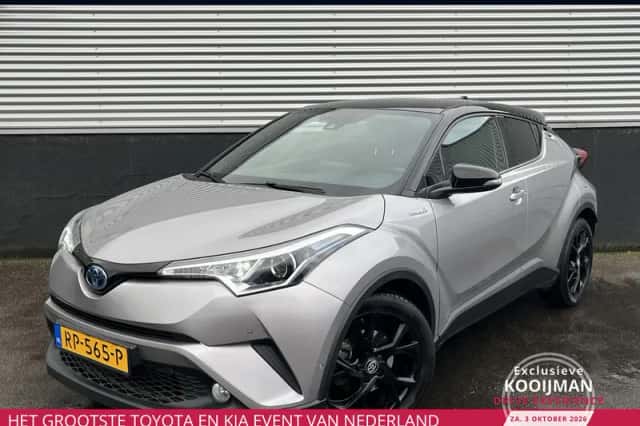 Toyota C-HR (2018) thumbnail 1