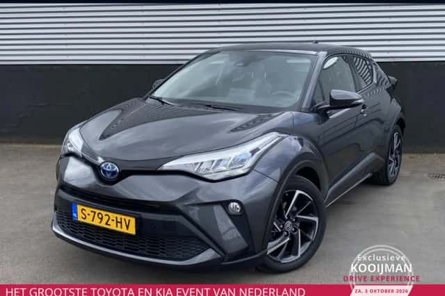 Toyota C-HR (2023) thumbnail 1