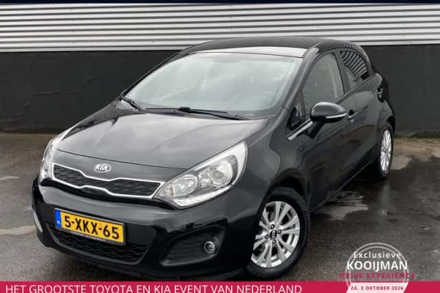 Kia Rio (2014) thumbnail 1